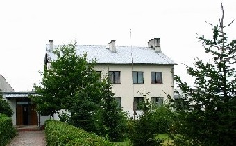 Chwalibozyce_szkola.jpg
